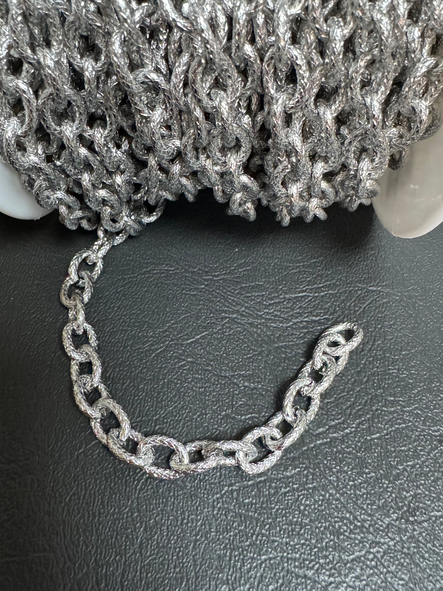 Stainless Steel Chain with Texture