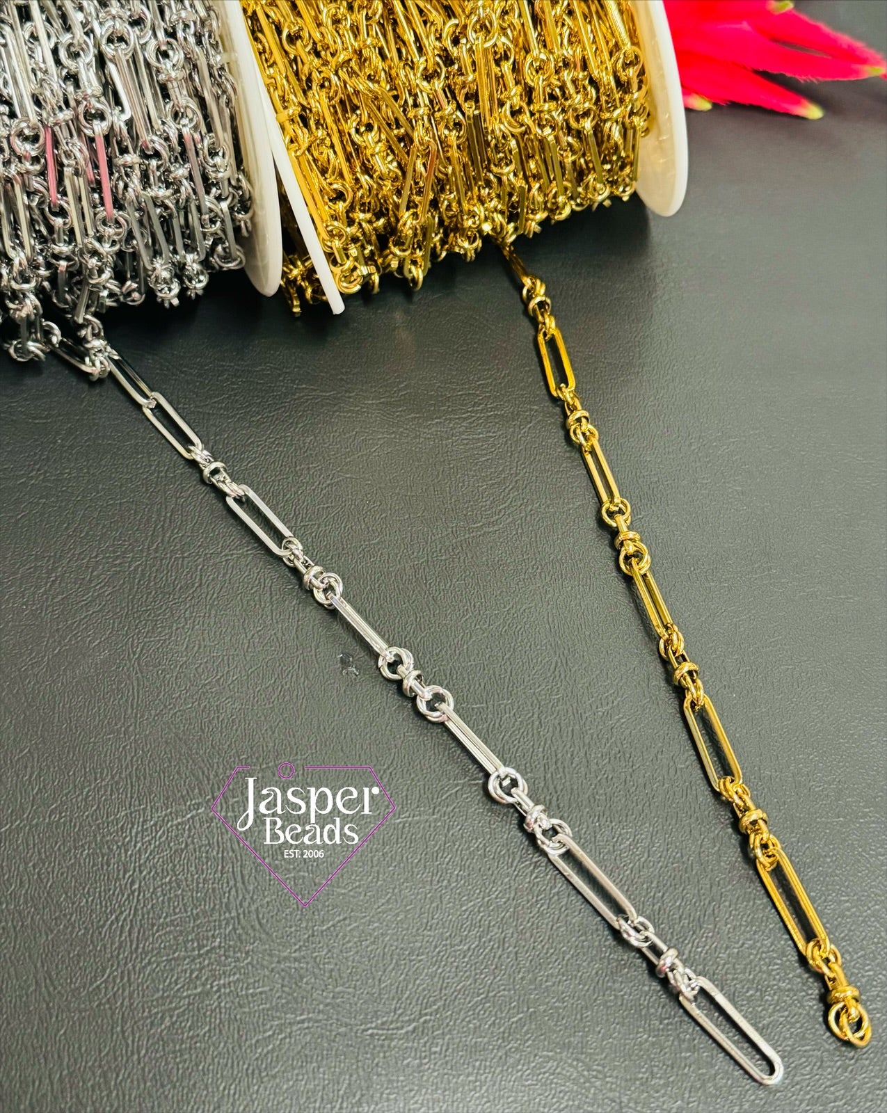 Paper clip with jumg ring chain