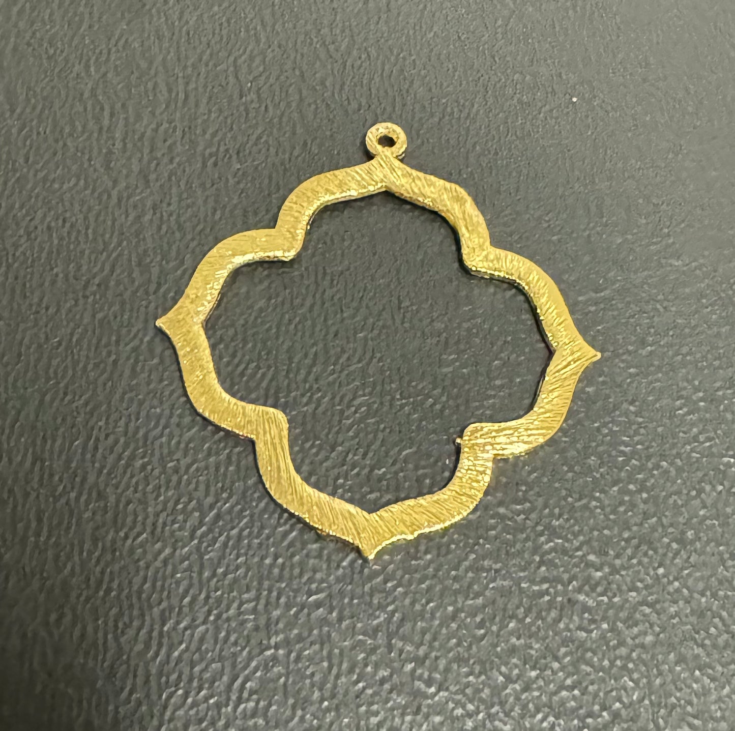 18k Gold Plated Silhouette Flower Charm