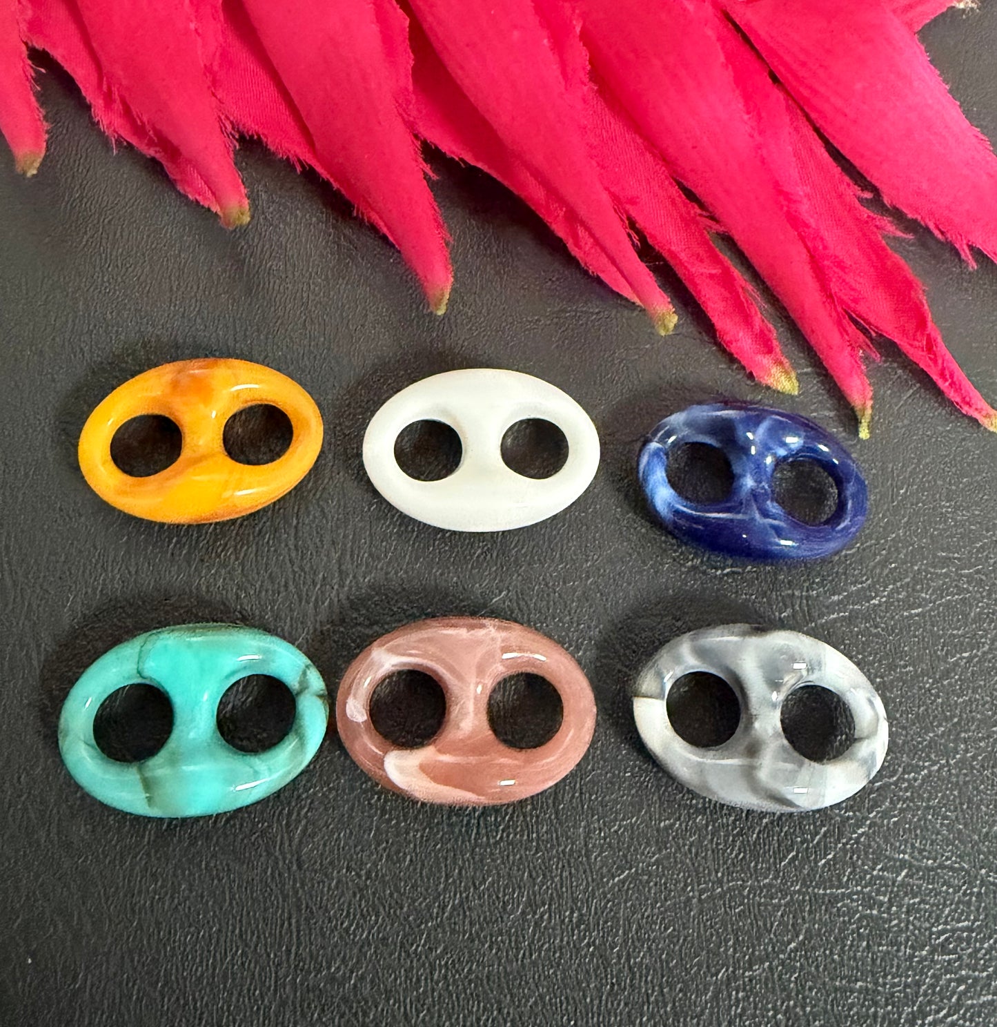 Acrylic connector