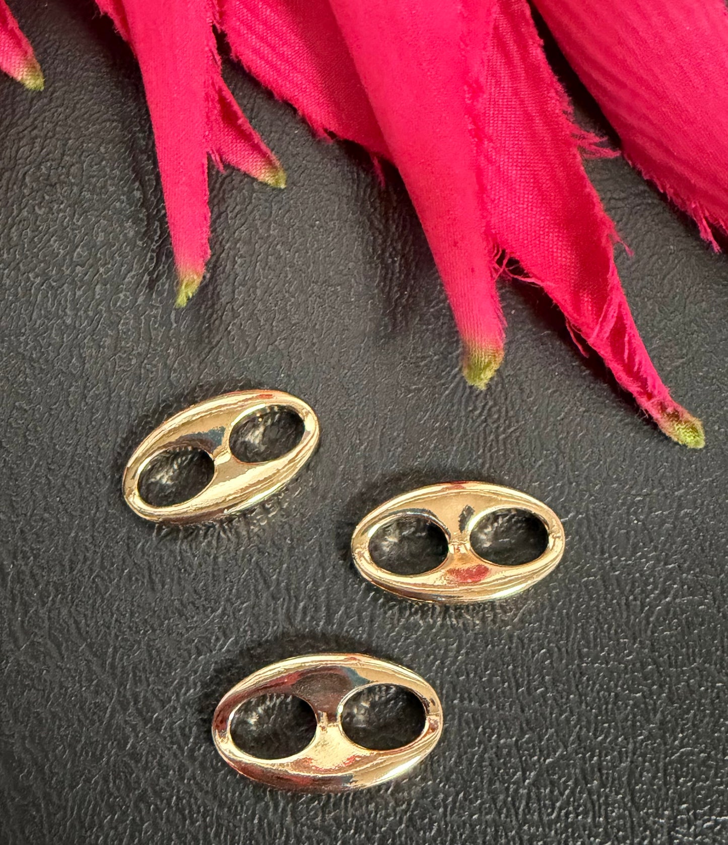 18k Gold Plated Connector